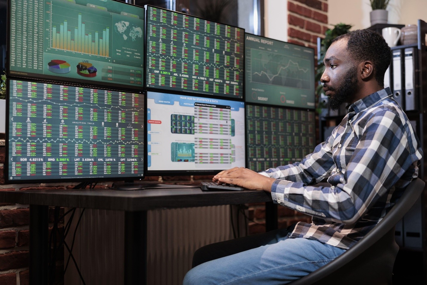 Market Order vs Limit Order vs Stop Order: Key Differences Explained